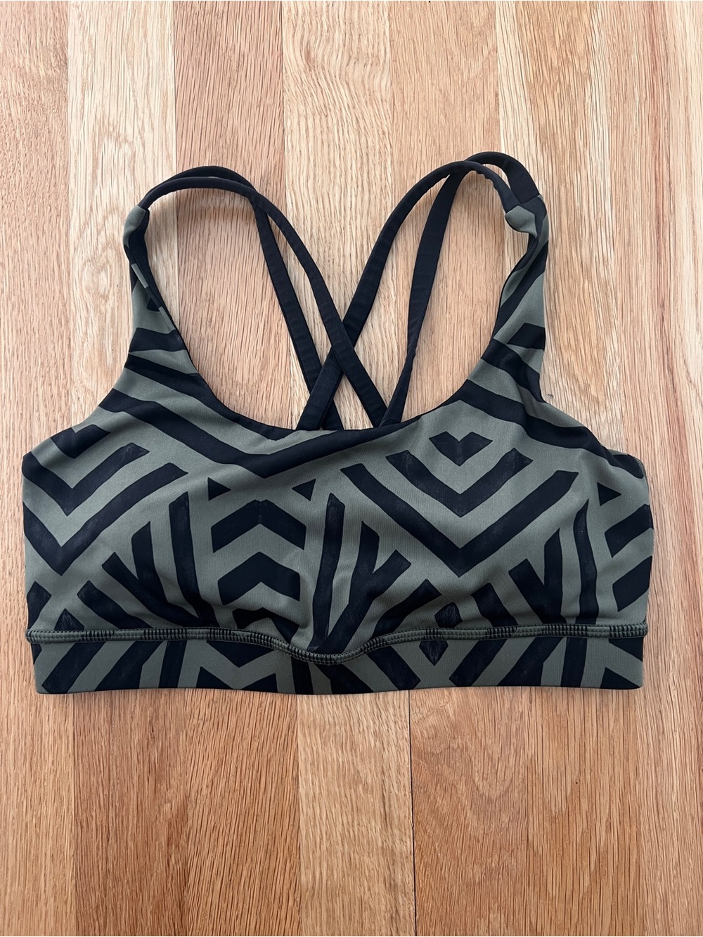 lululemon Black & Olive Geometric Strappy Sports Bra, size 4